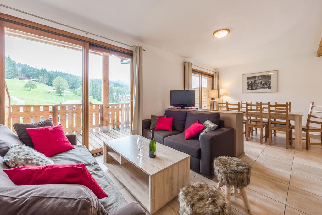 L'Eden Ski Aux Pieds Morillon Bilik gambar